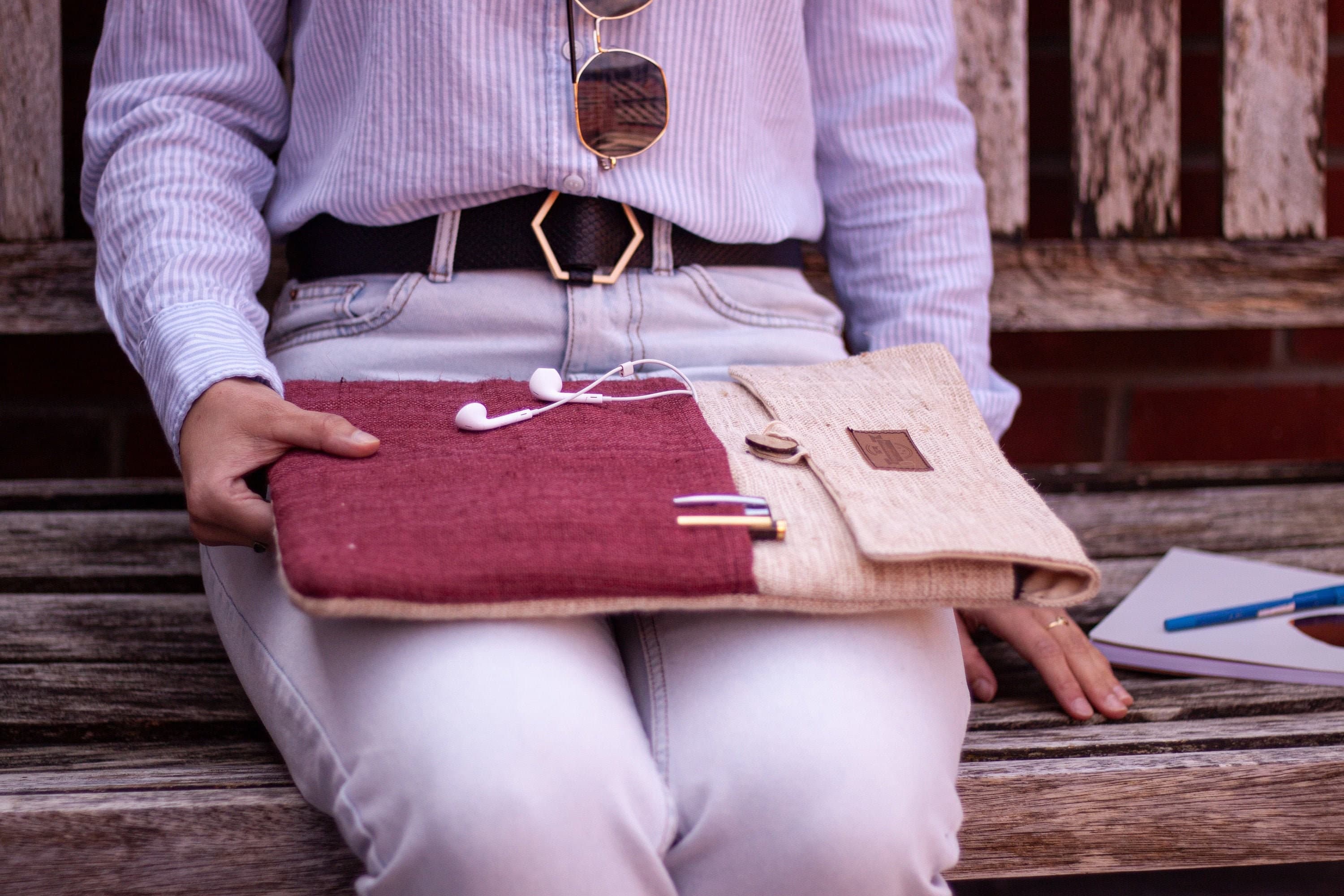 Hemp Laptop Case — Red